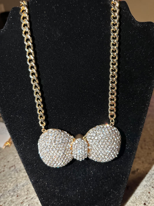 Bow tie Necklace